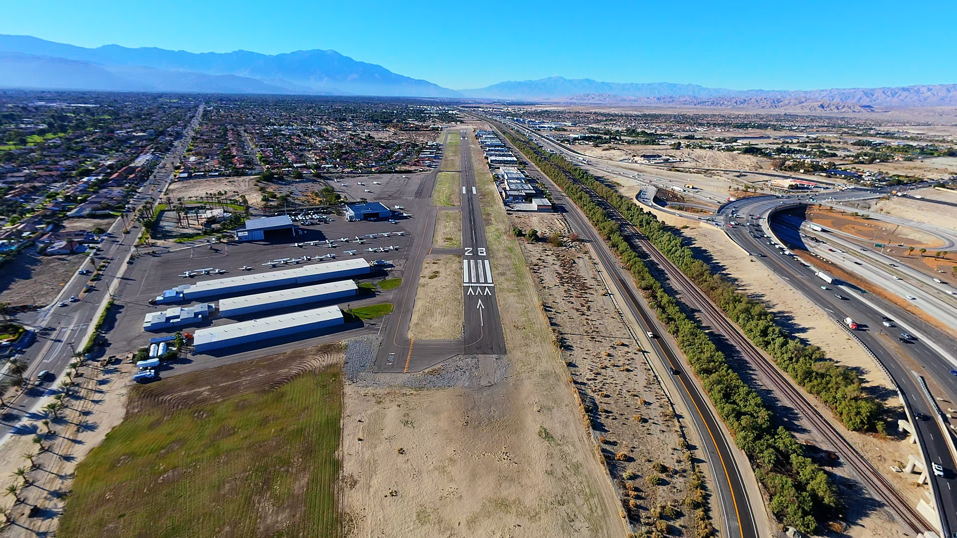 Bermuda Dunes Airports view